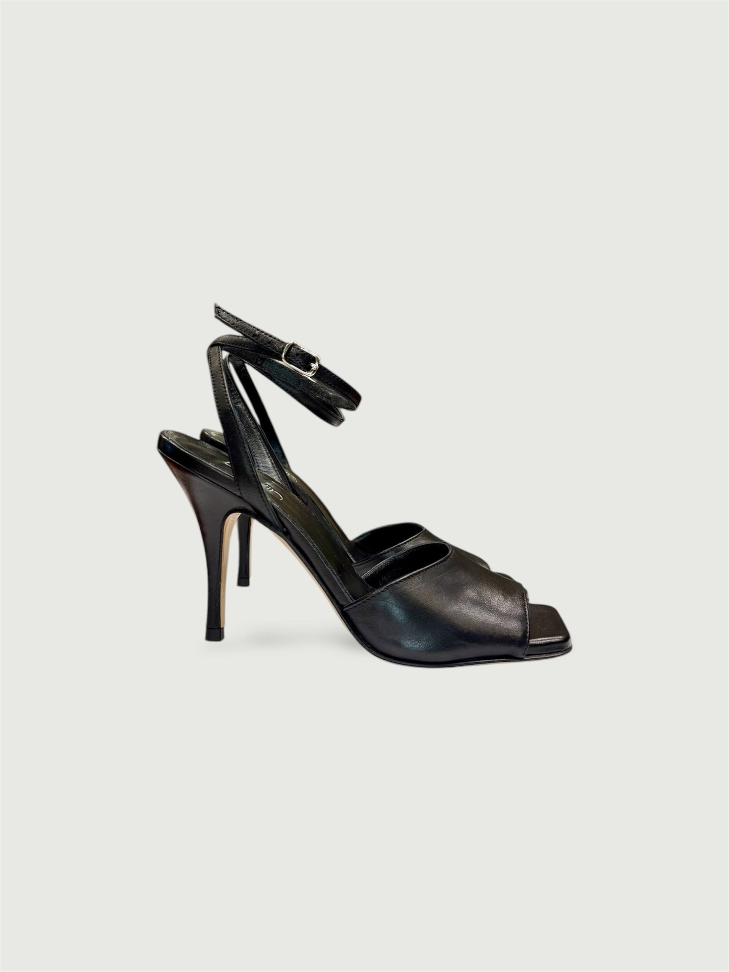 CALZATURE LAVIN