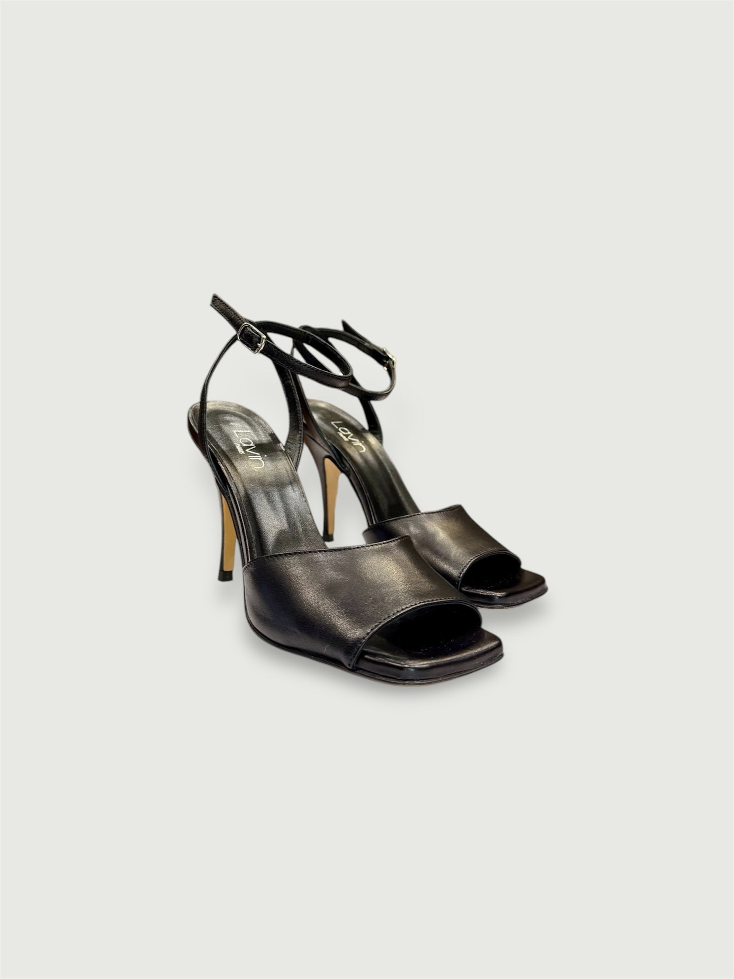CALZATURE LAVIN